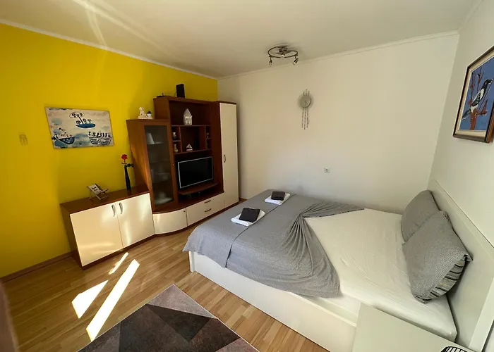 Secret Corner / Skriti Koticek *